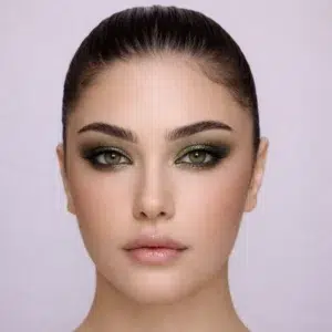 CHOGAN DUNKELGRAUER LIDSCHATTEN – KOMPAKT UND GLÄNZEND 1